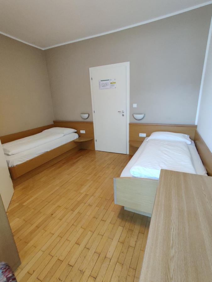 Garni Maria Hotell Vahrn Exteriör bild